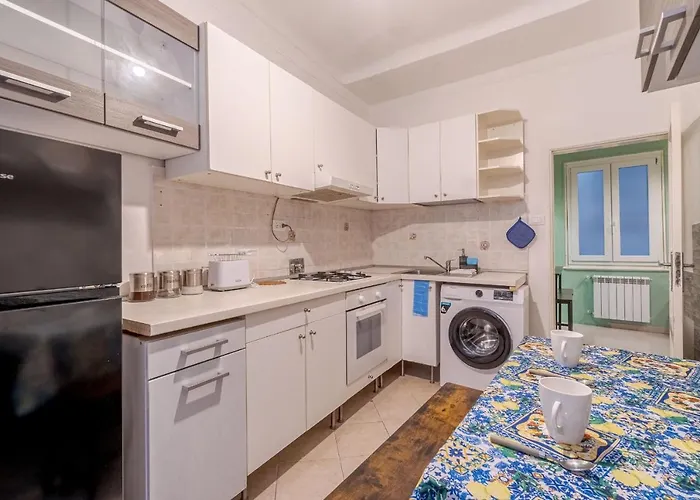 Casa Poirot Functional Flat Apartman Genova